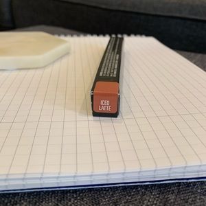 Kylie Cosmetics Iced Latte & Coconut Lip Liners